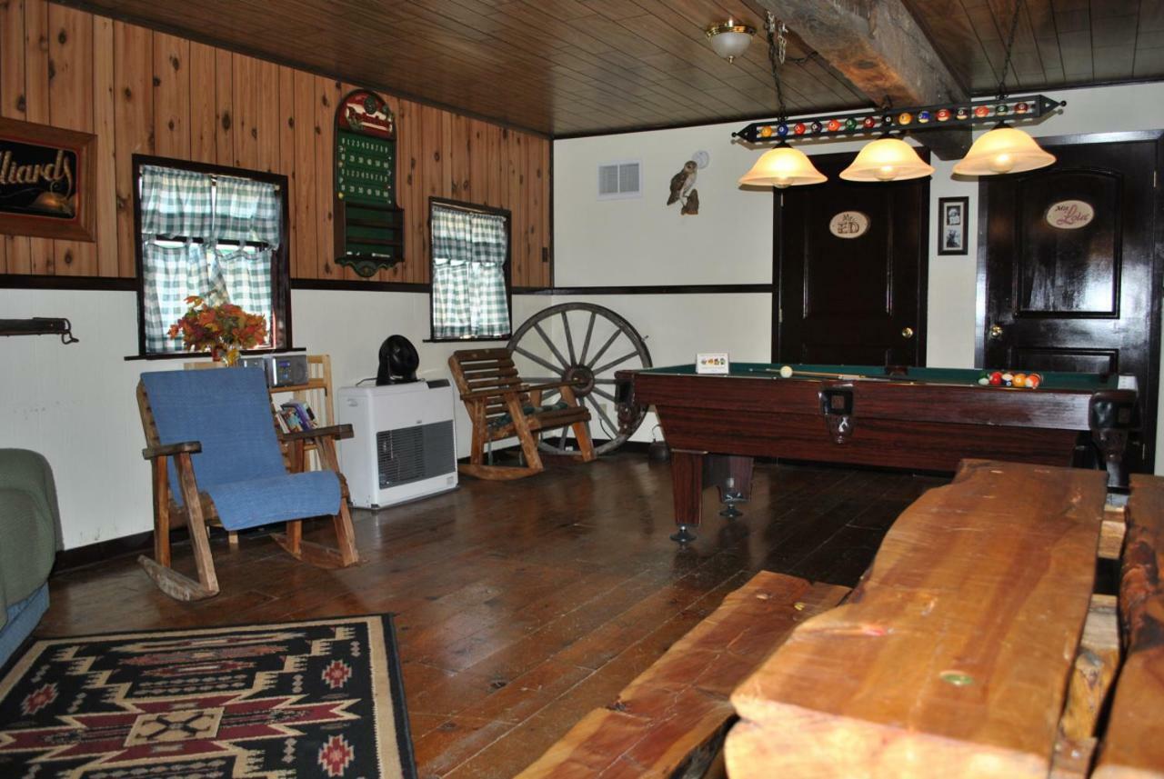 Aspen Inn Fort Klamath Eksteriør billede