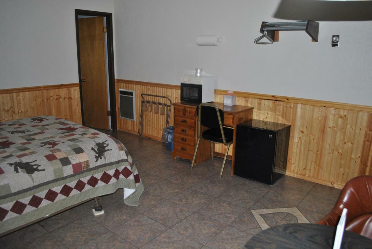 Aspen Inn Fort Klamath Eksteriør billede