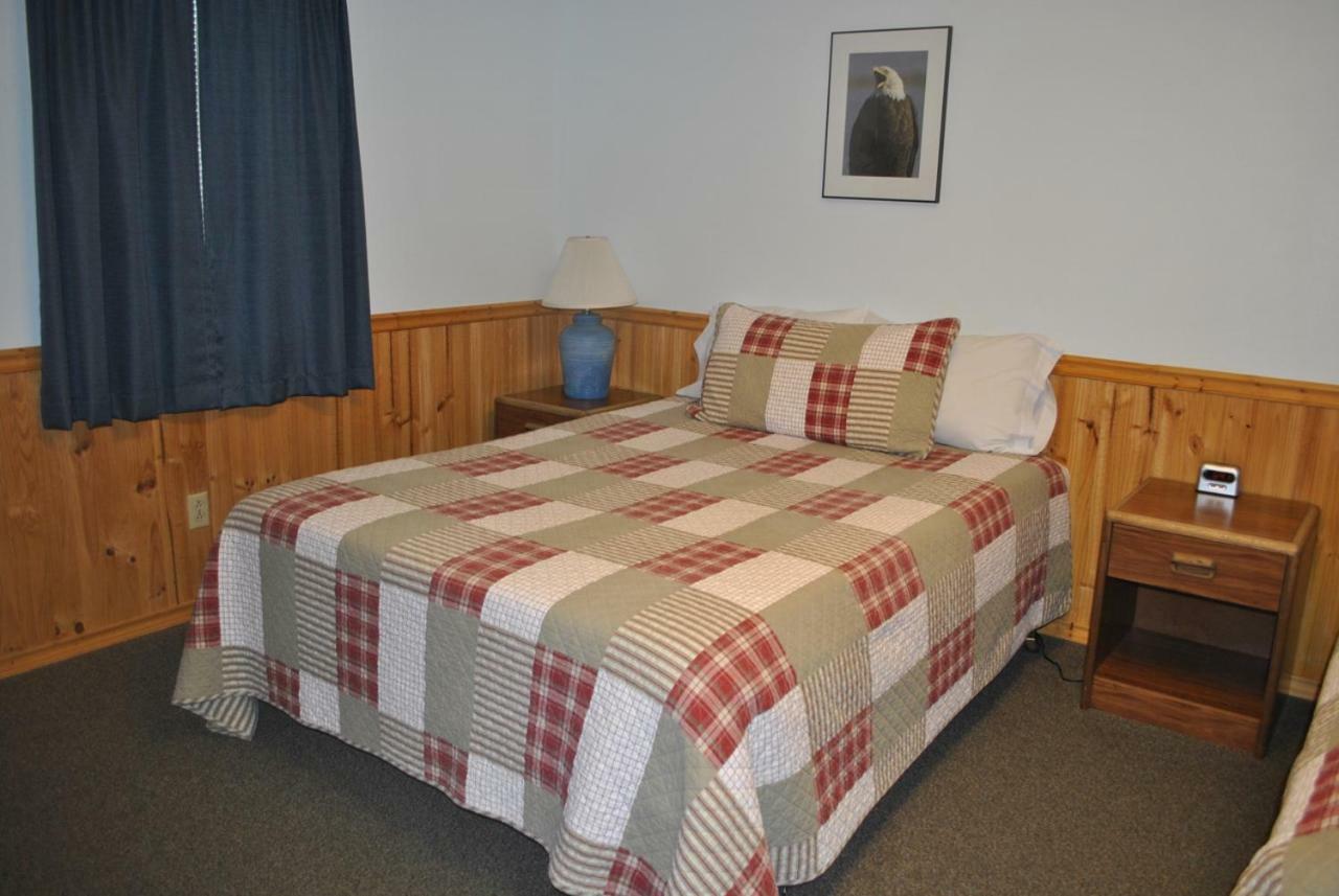 Aspen Inn Fort Klamath Eksteriør billede